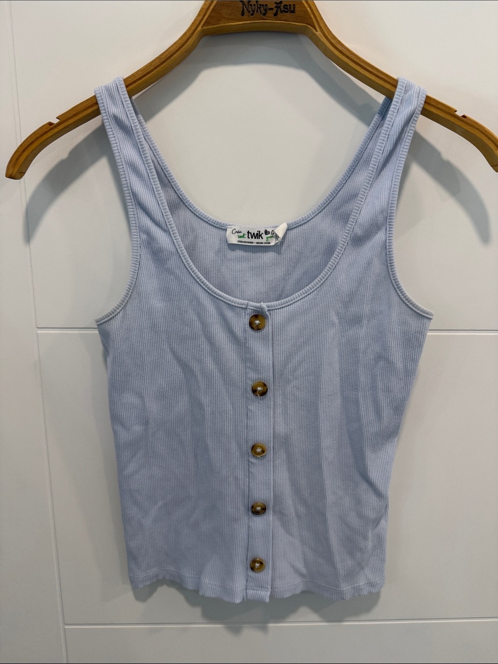 Simons Pale Blue Ribbed Button Tank size small